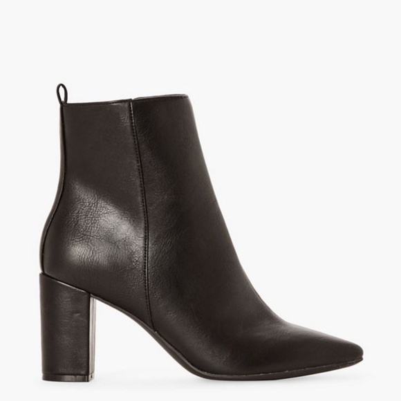 Olyvia Block Heeled Bootie - 7.5 - Picture 2 of 4